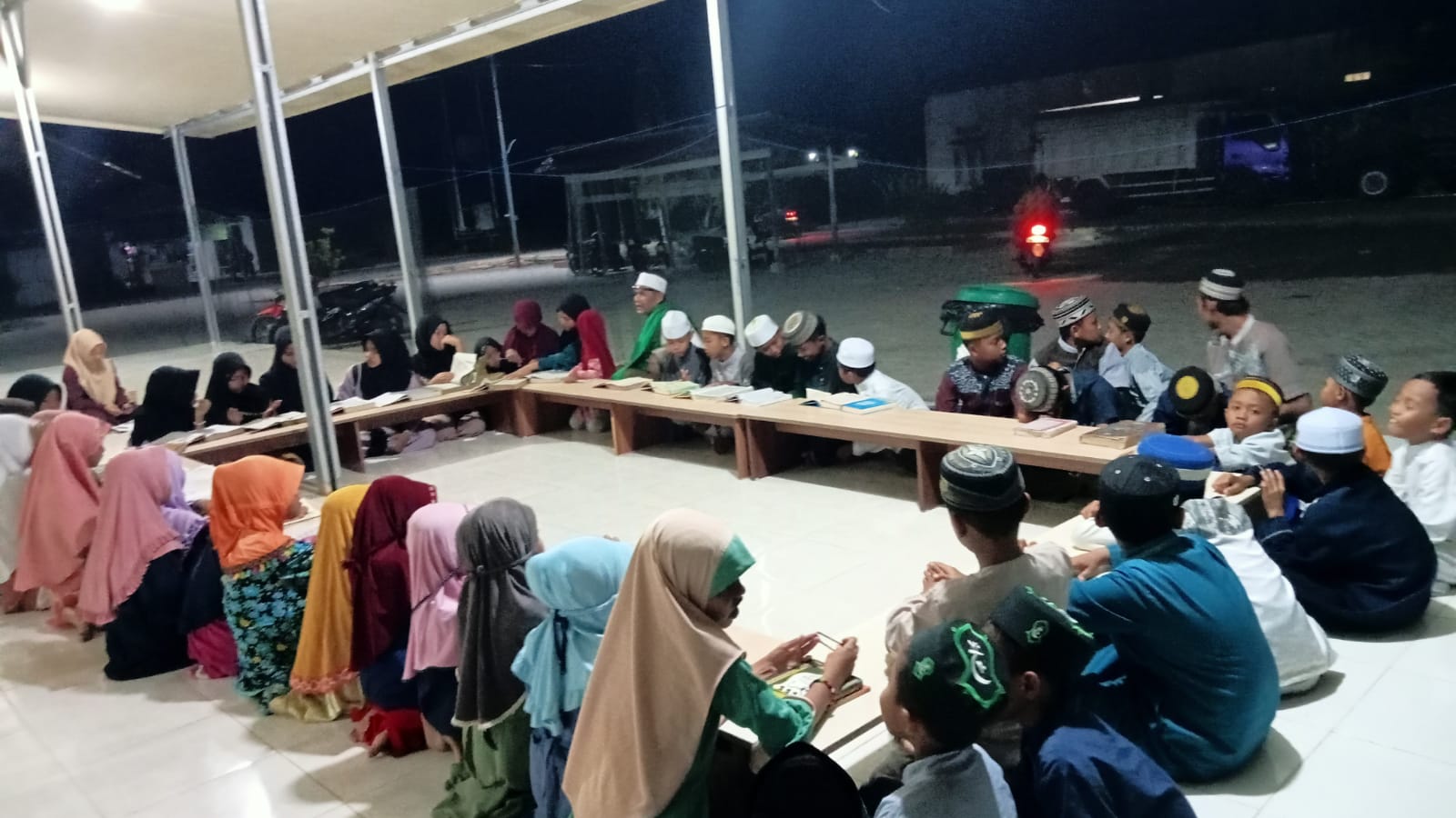 gambar MASJID NURUL IMAN.