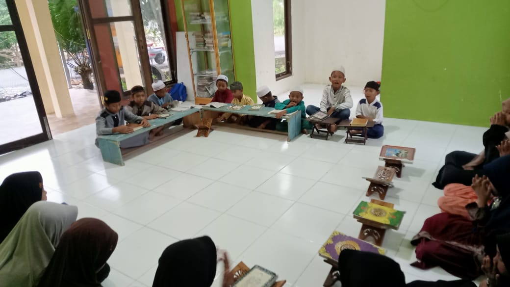 gambar MASJID NURUL IMAN.