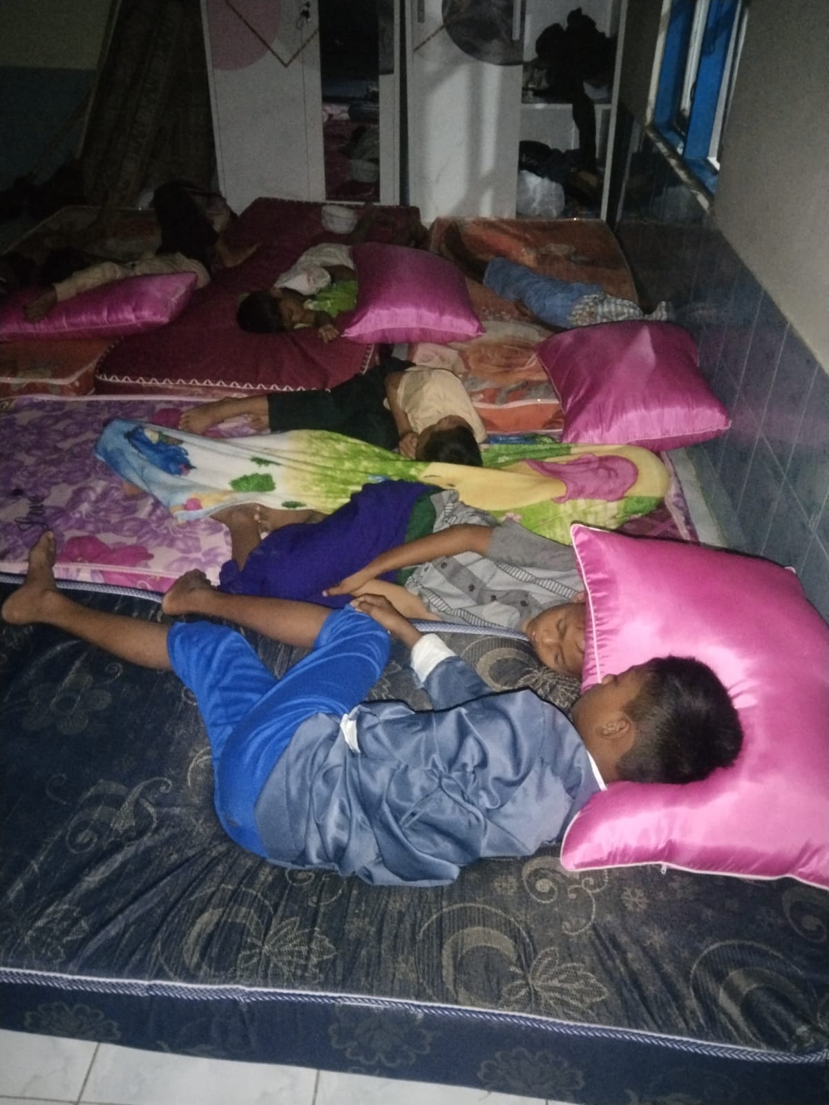 gambar Baitul Azhar.