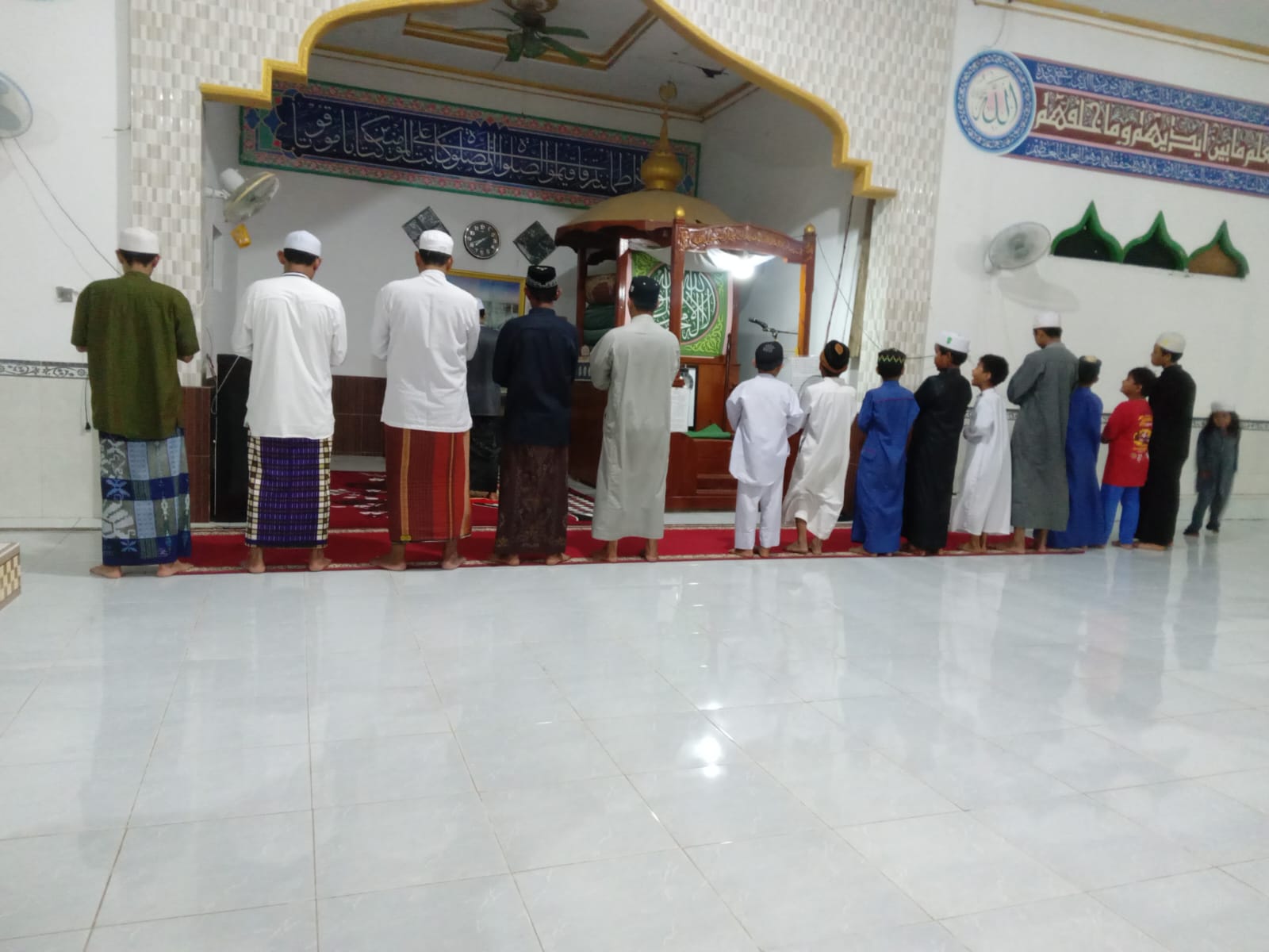 gambar Al Madani.