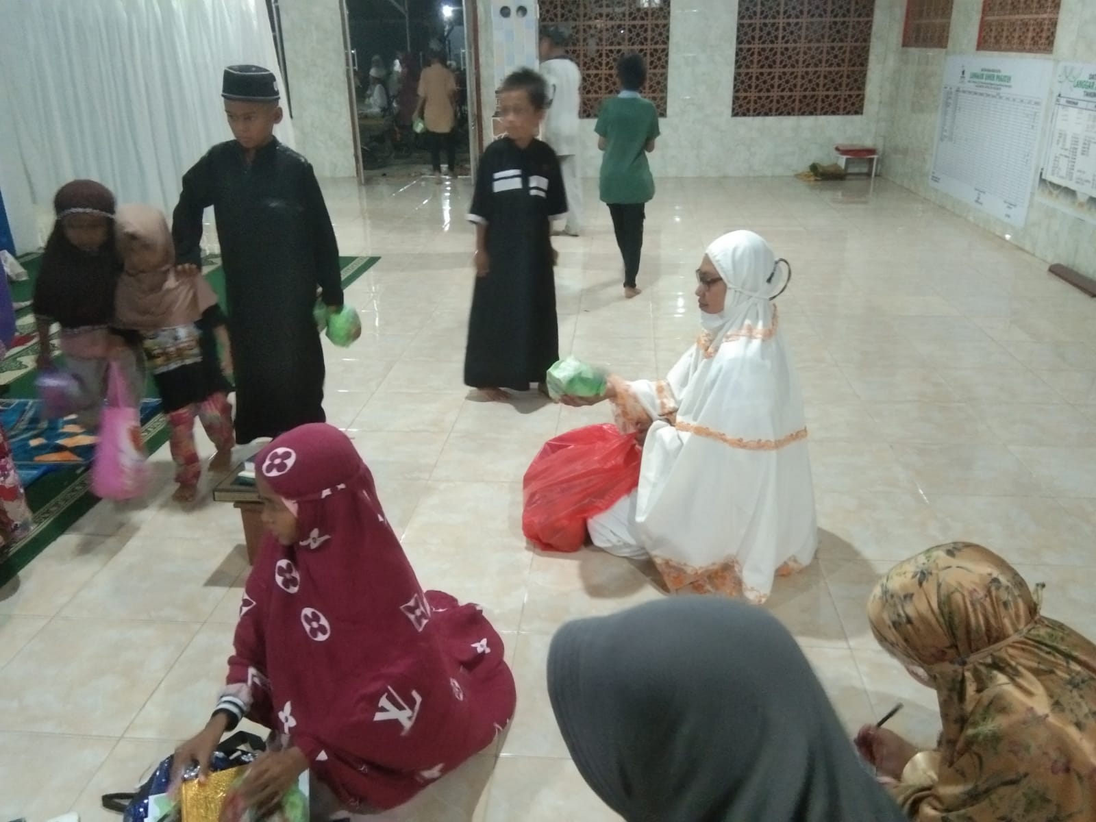 gambar LANGGAR ANNUR.